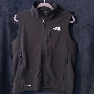 Men’s Small Black North Face Vest